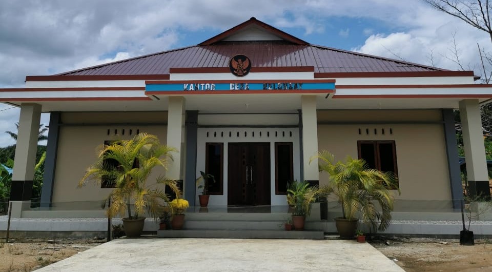 Babinsa Koramil 01/Jepara Hadiri Sertijab Lurah Karangkebagusan